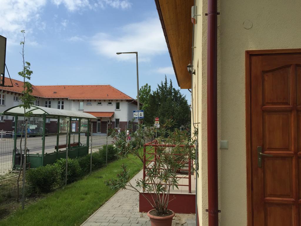 AQUA Thermal Sóterápia és Apartmanház Püspökladány Chambre photo