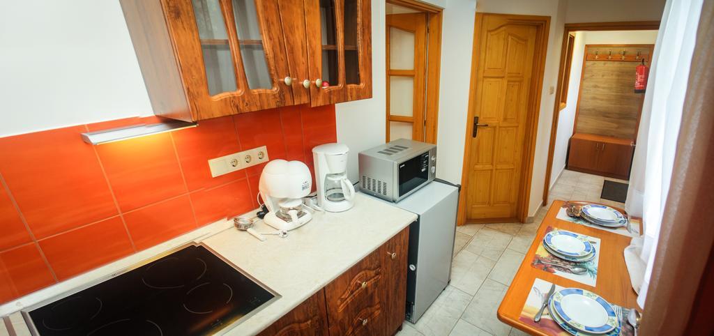 AQUA Thermal Sóterápia és Apartmanház Püspökladány Extérieur photo