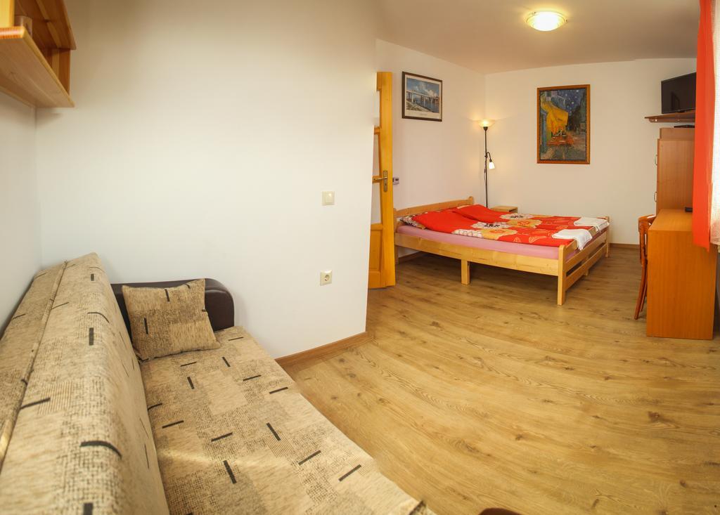 AQUA Thermal Sóterápia és Apartmanház Püspökladány Extérieur photo